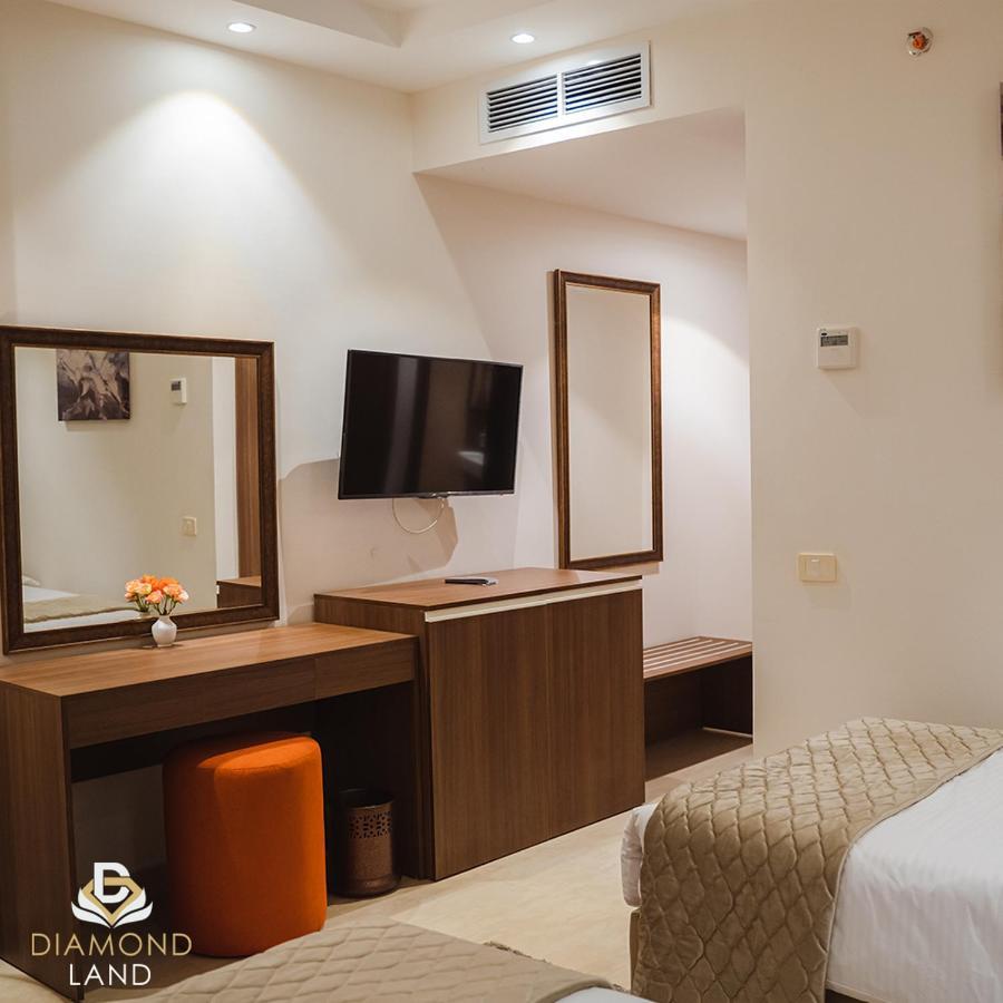 Diamond Land Hotel Madinat Al Ashir min Ramadan Екстериор снимка