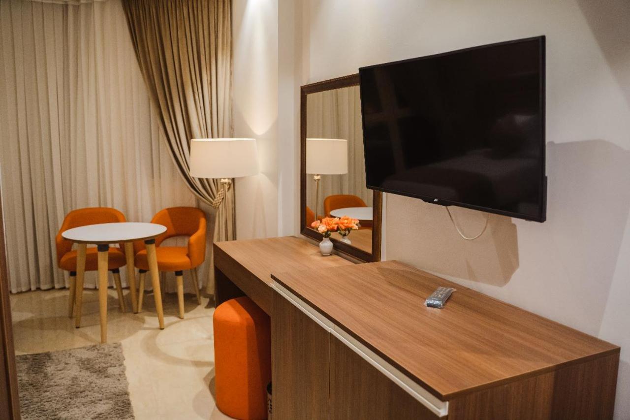 Diamond Land Hotel Madinat Al Ashir min Ramadan Екстериор снимка